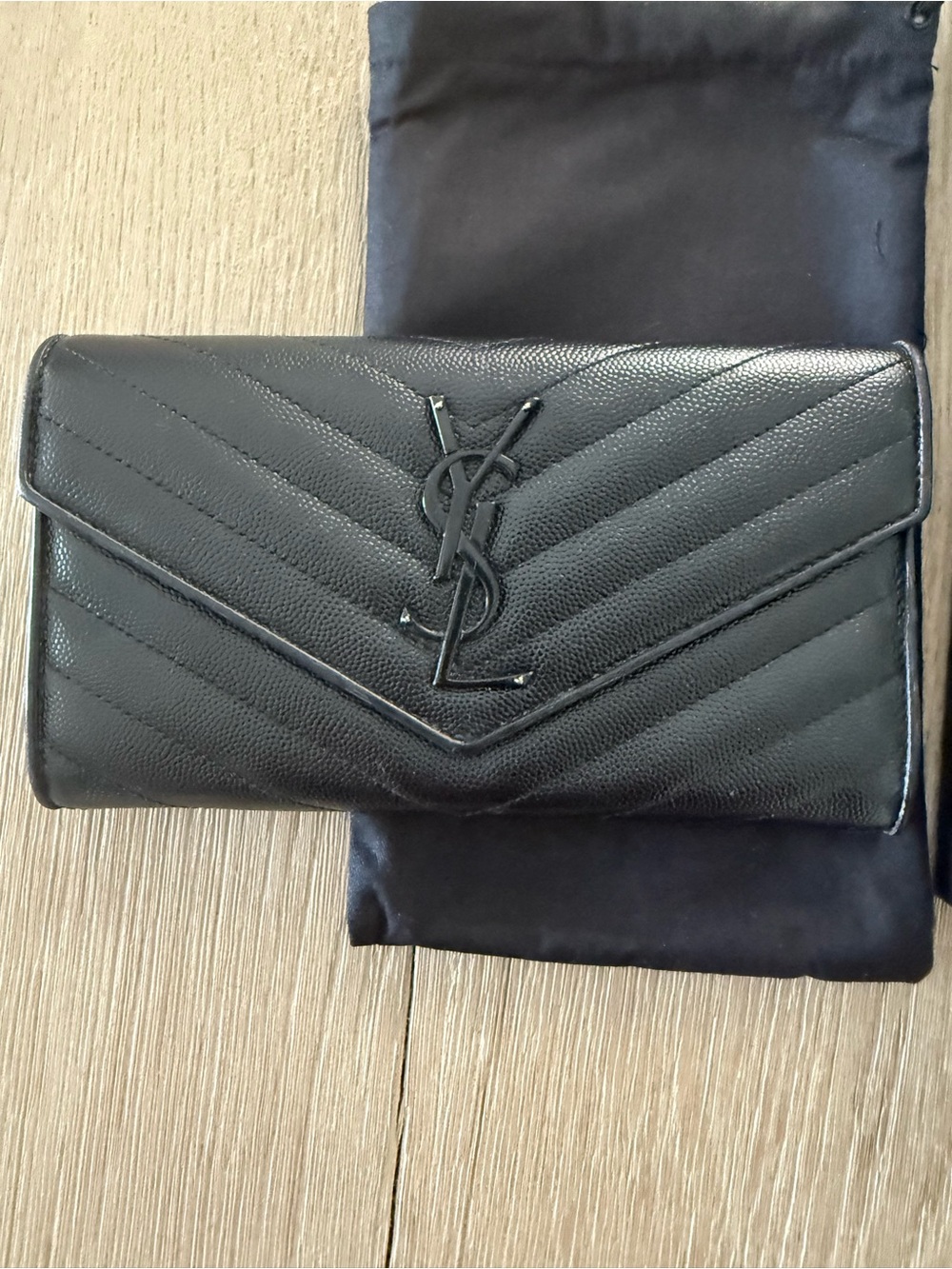 Saint Laurent Black Quilted Chevron Leather Envelope Clutch - Picture 5 of 11